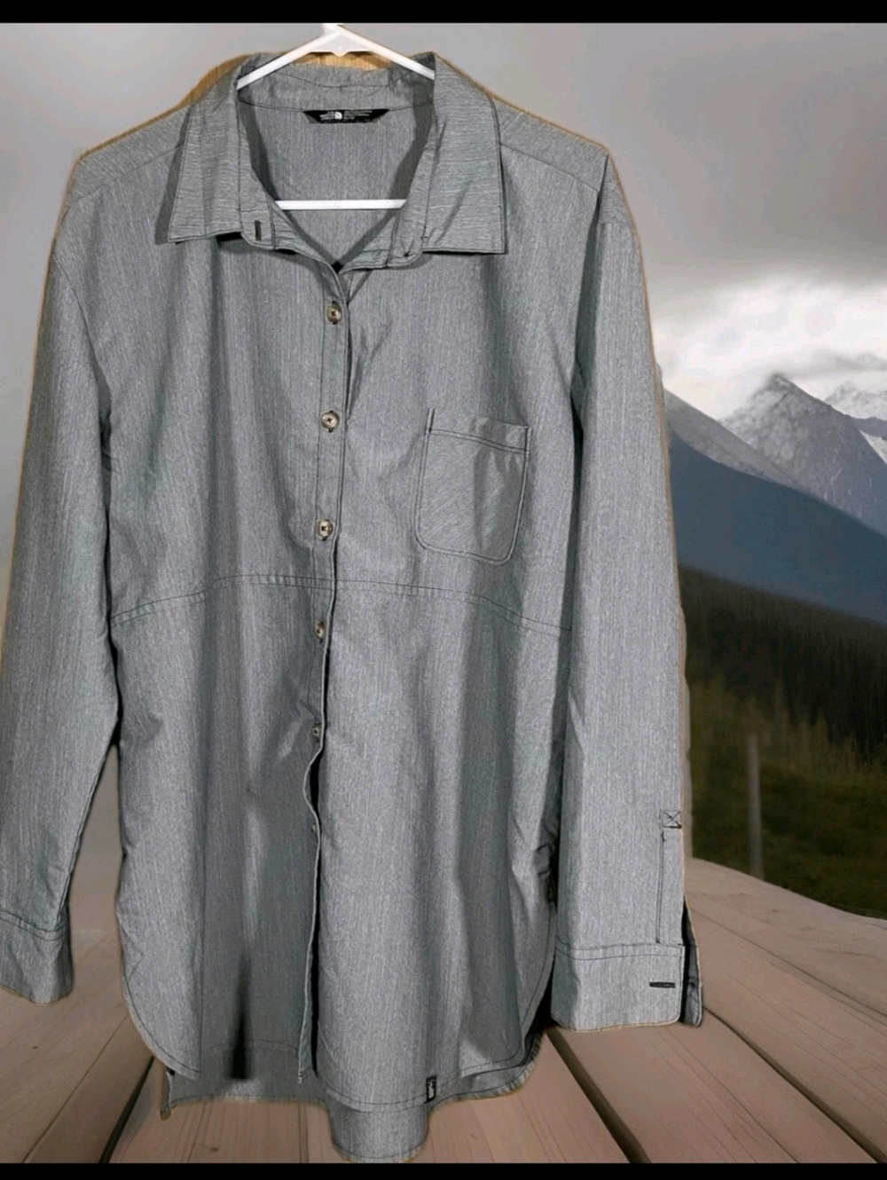 The North Face Womens Long Sleeve Stevie Woven Button Tunic Shirt Size XL A26